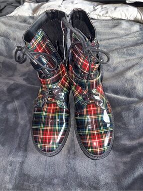 Jessica Simpson Red Black Plaid Patent Combat Boots